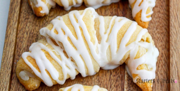 Lemon Cheesecake Crescent Rolls