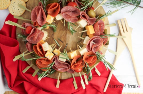 Christmas Charcuterie board idea wreath charcuterie board