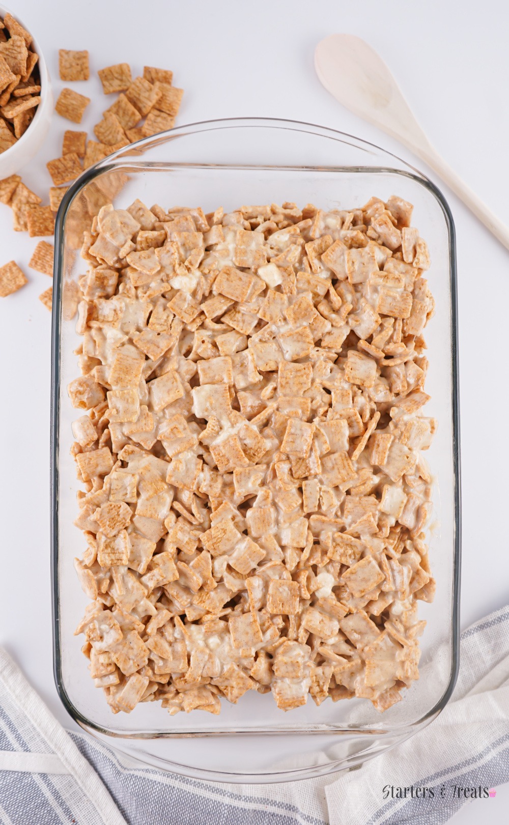 Cinnamon toast crunch bars