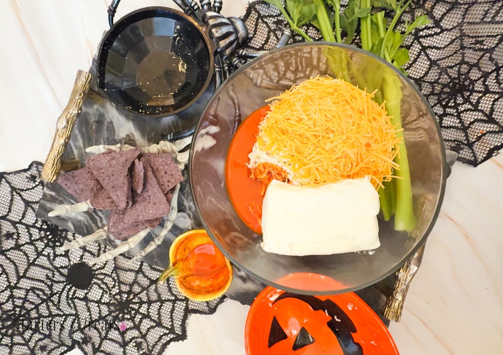 boo-falo Chicken Halloween Dip