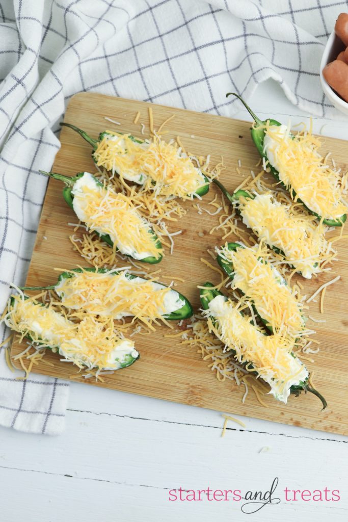 jalapeno popper pigs in a blanket