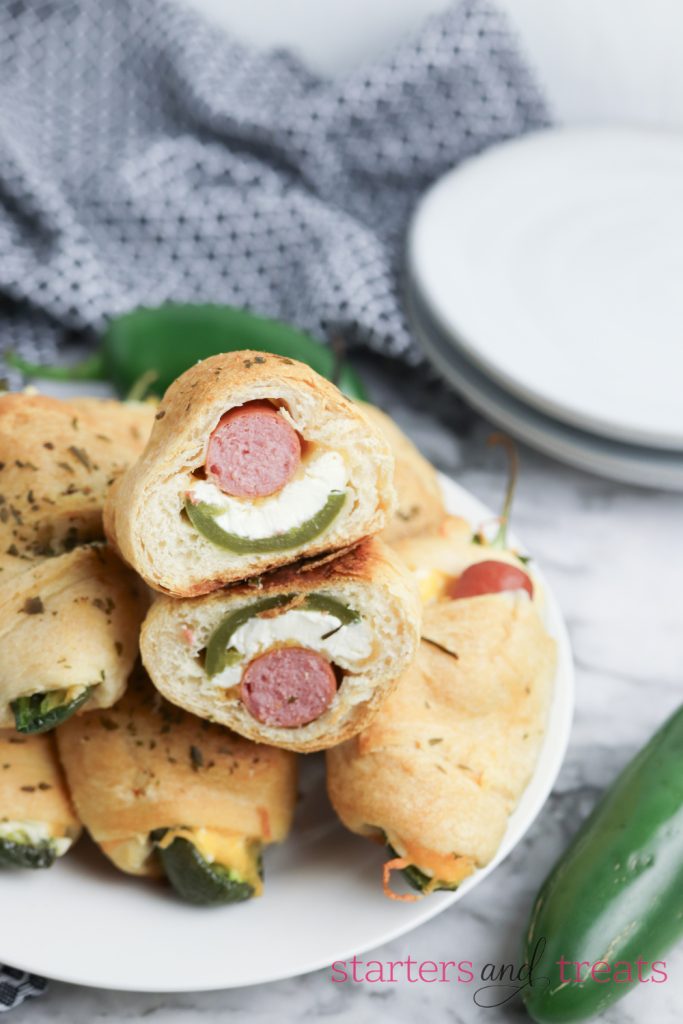jalapeno popper pigs in a blanket 